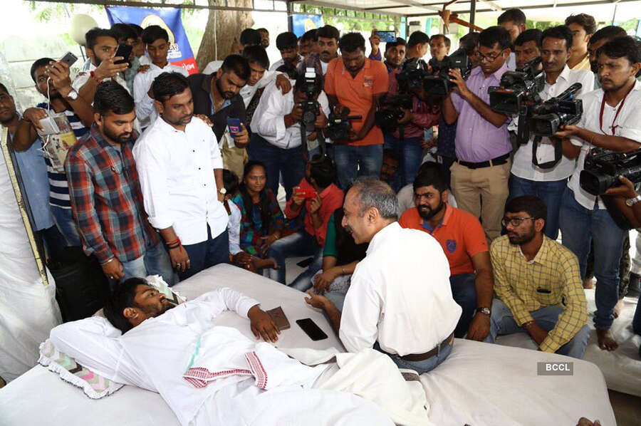 Hunger strike: Hardik Patel loses 20kg in 11 days
