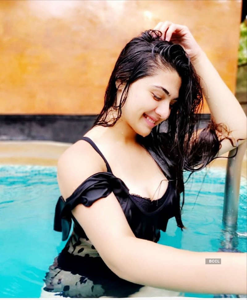 Splitsvilla 11 contestant Roshni Wadhwani’s journey from fat to fit is inspiring