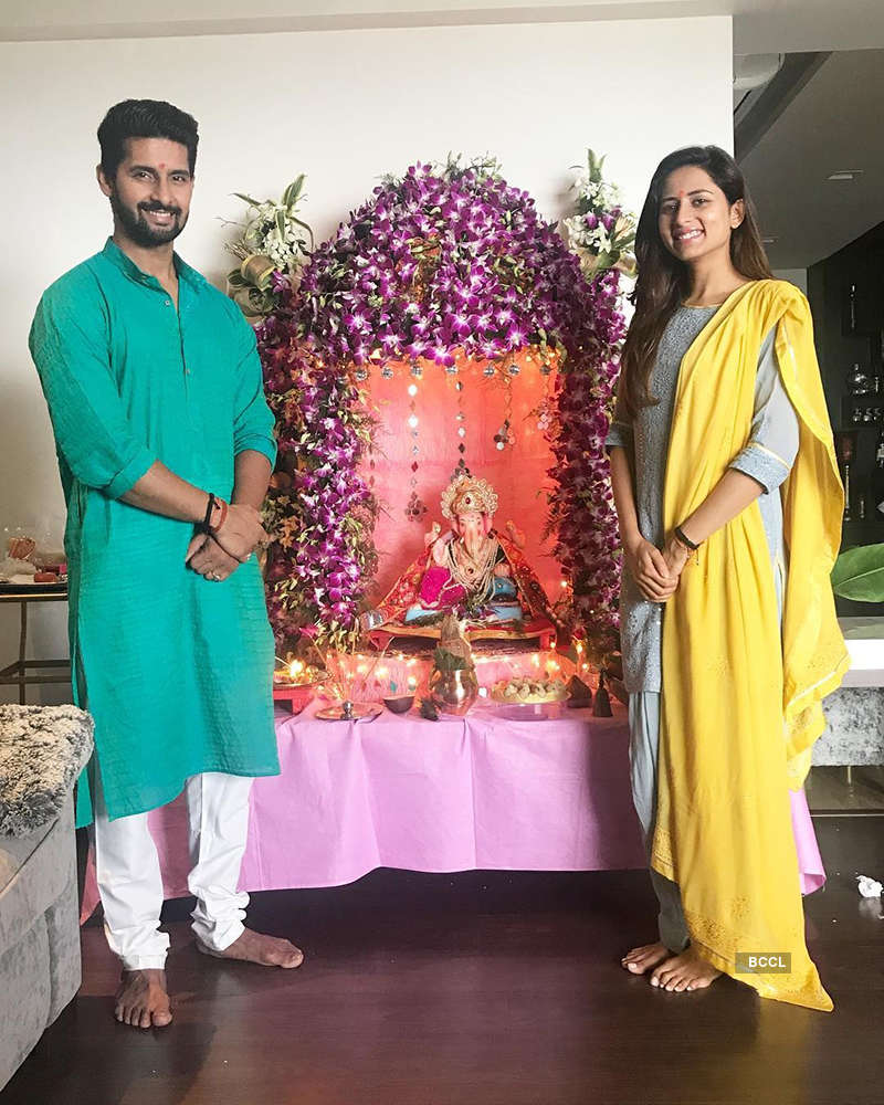 Ravi Dubey and Sargun Mehta give us major relationship goals