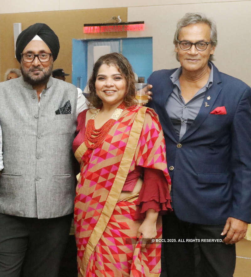 Rupinder, Rachna Singh and Anil Mukerji
