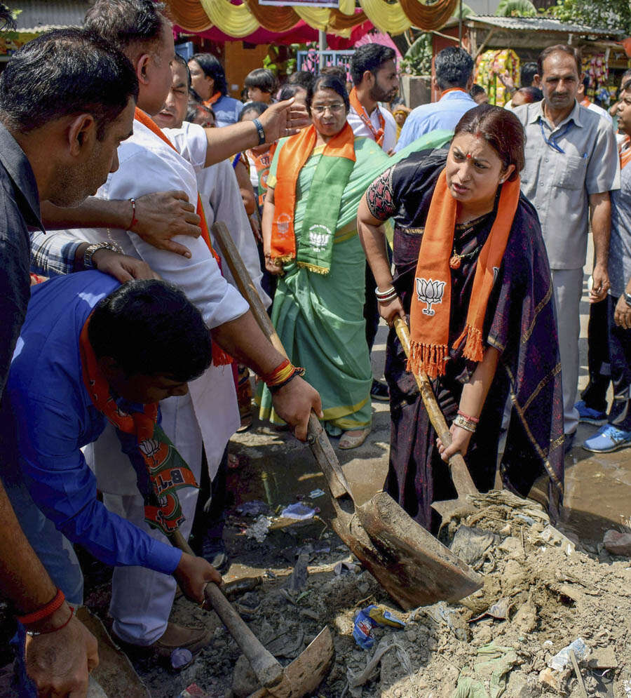 PM Modi launches 'Swacchata Hi Seva' drive