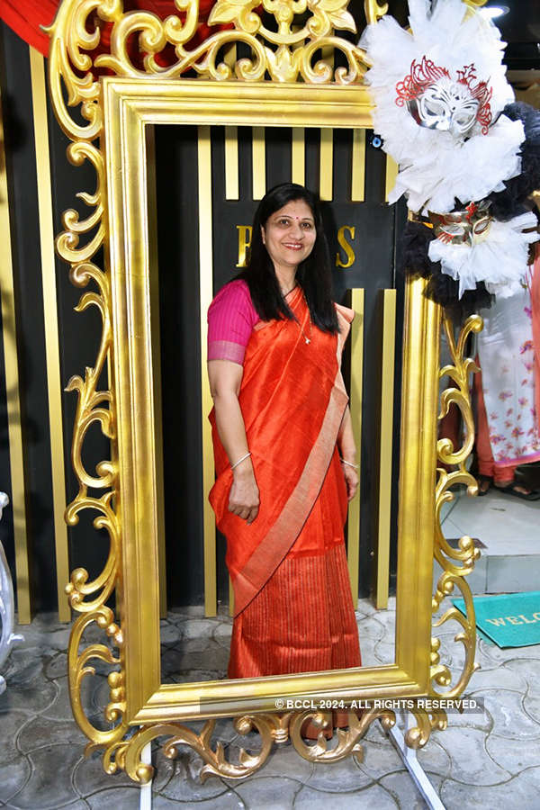 Shailaja Prasad celebrates 20th anniversary of her boutique
