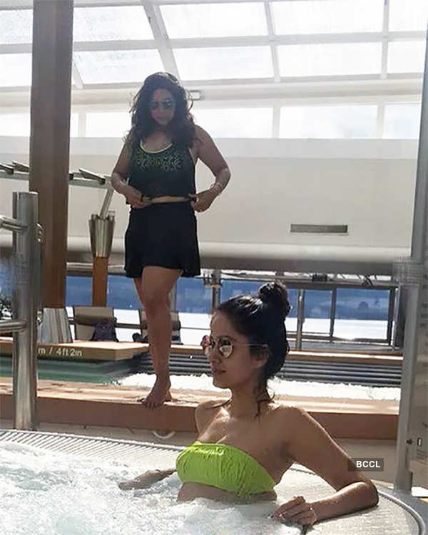 ‘Chak De! India’ actress Vidya Malavade is raising temperatures with her vacation pictures