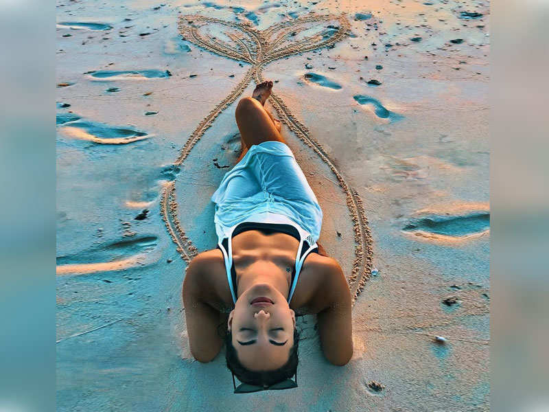 Sonakshi Sinha's mermaid in the sand is a beauty to watch