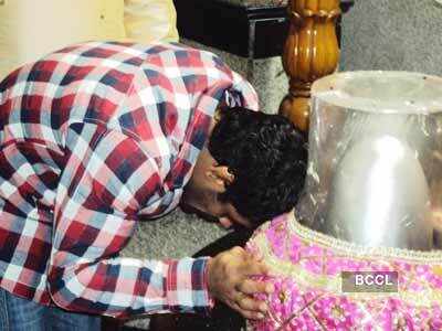 Sushil Kumar visits temple