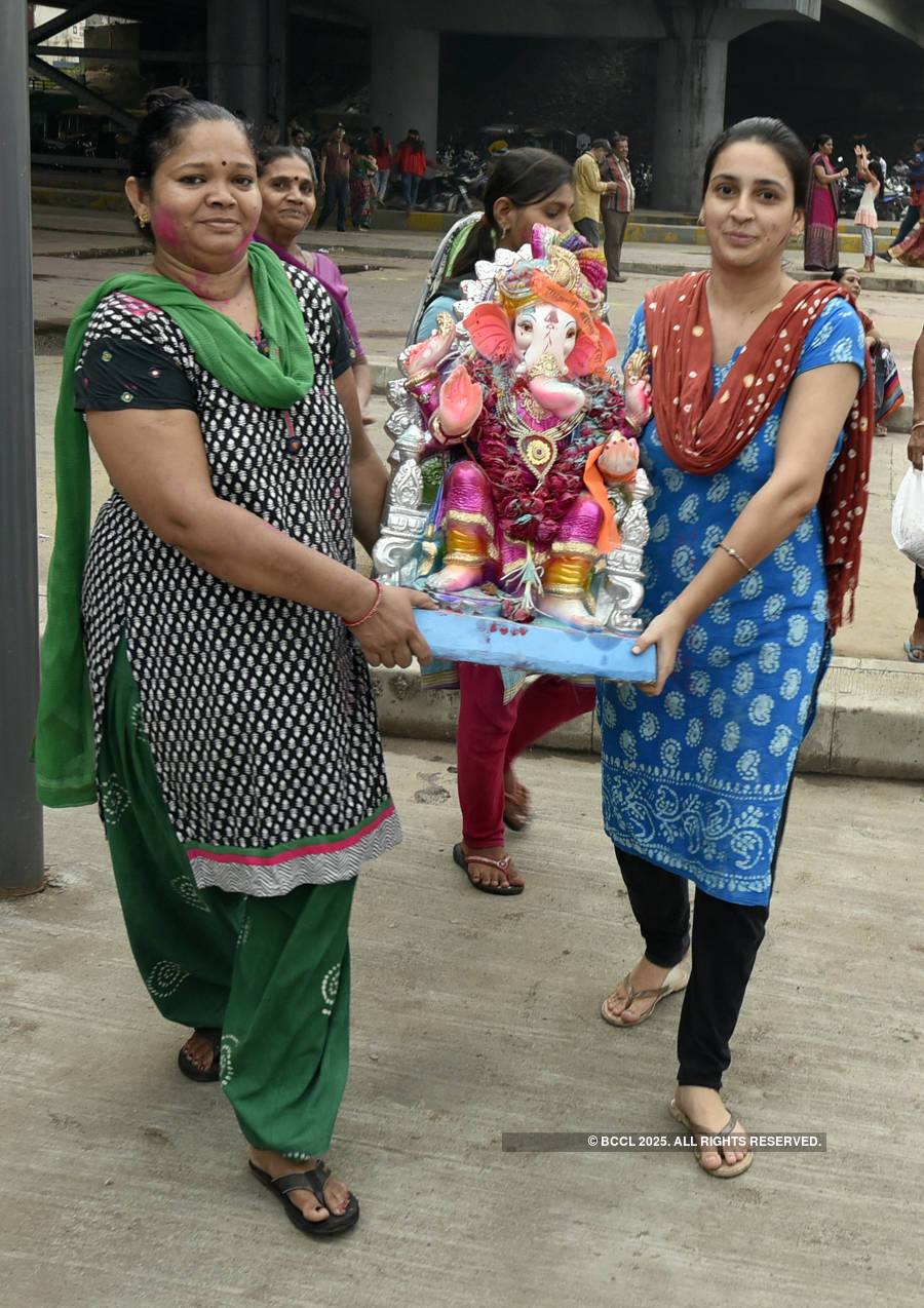 Ganesh Chaturthi culminates with immersion of idols