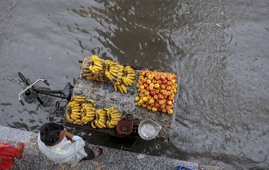 Rains continue to lash Punjab, govt issues red alert