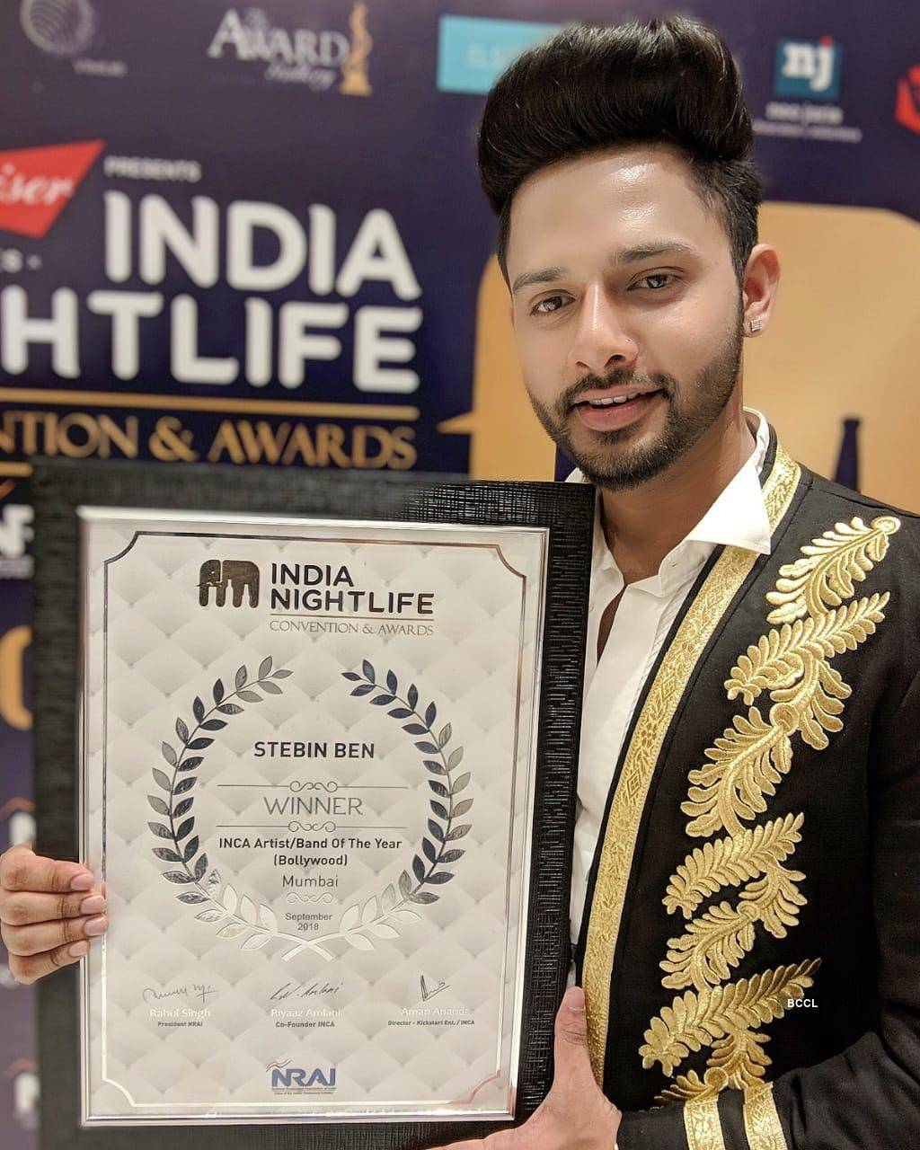Singer Stebin Ben receives Artist of the year (Bollywood) at India Nightlife Awards 2018