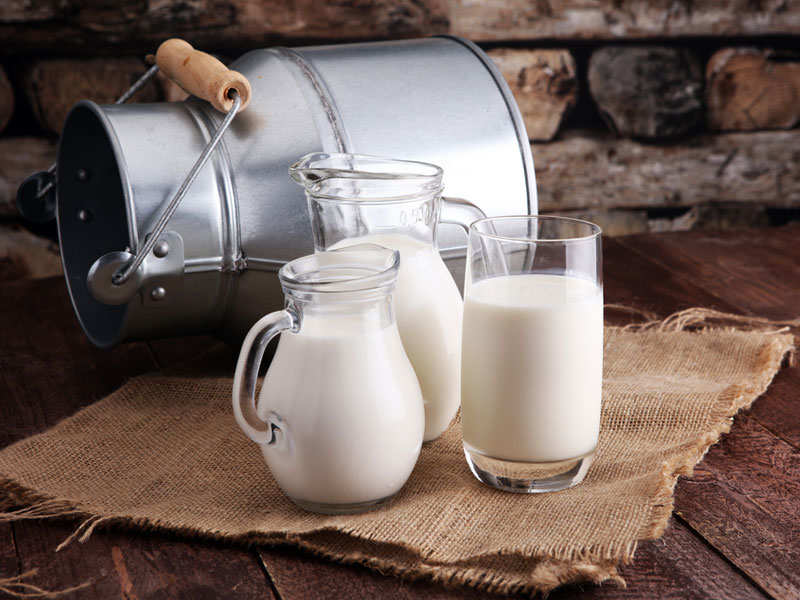 What is the difference between cow milk and buffalo milk | The Times of  India