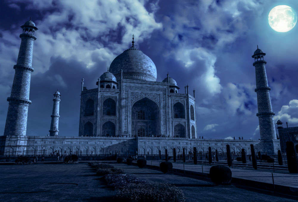 All that you need to know before visiting Taj Mahal
