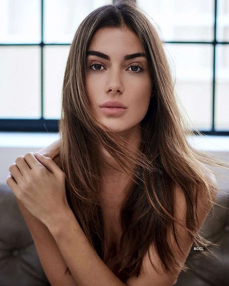 Ioanna Bella's pictures