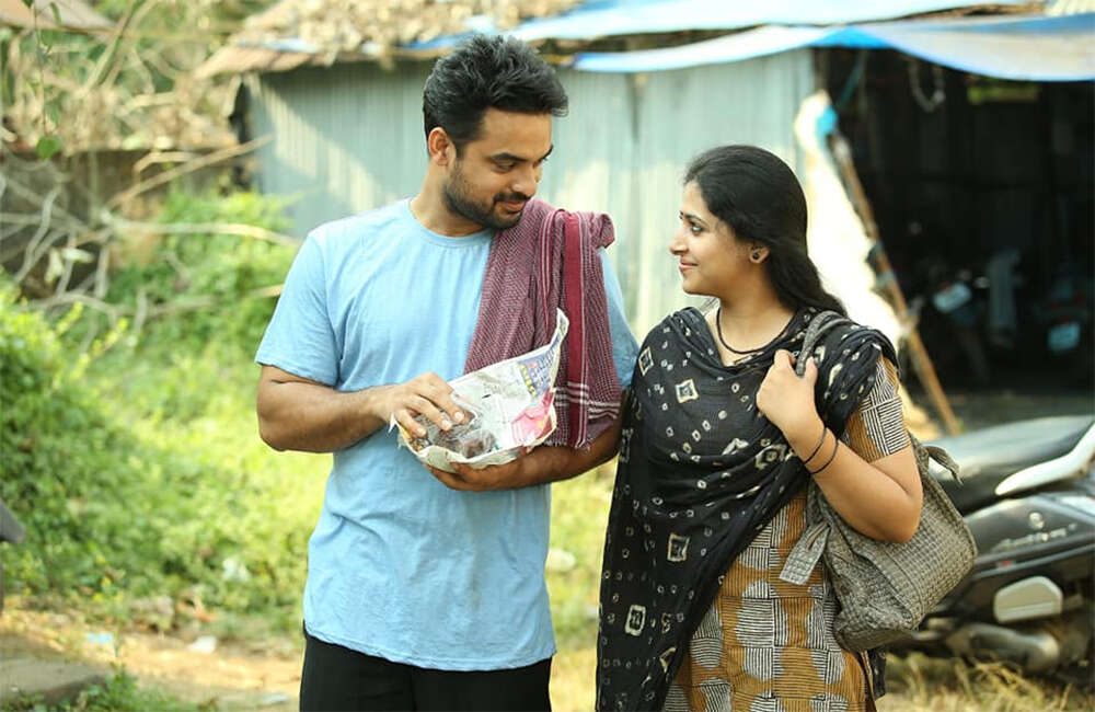 Oru-Kuprasidha-Payyan3