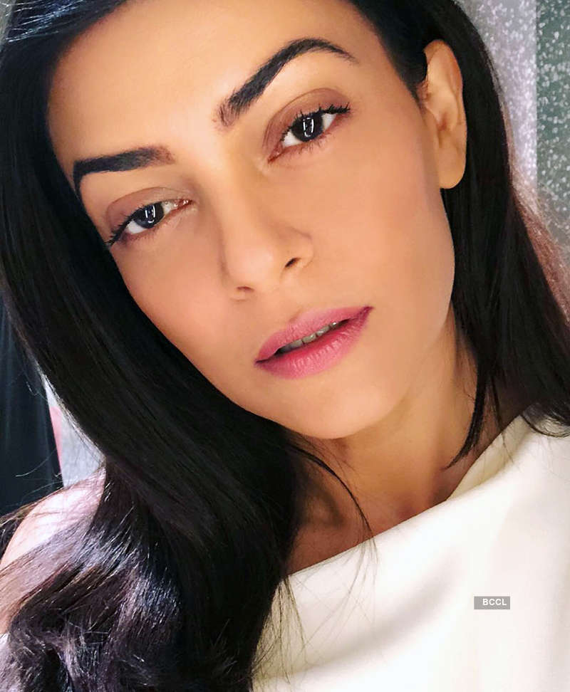 Sushmita Sen’s New Pictures Spark Plastic Surgery Rumours Pics 