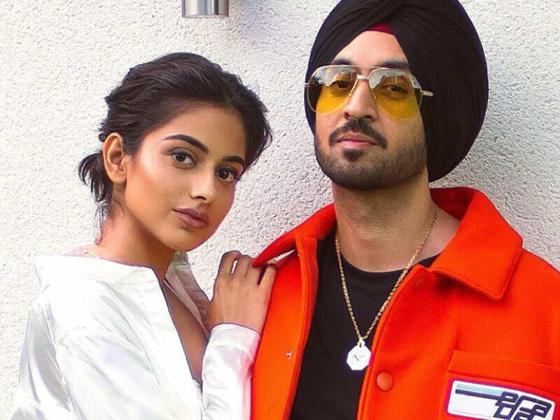 Hammomdagi janob (tarjima bilan porno)