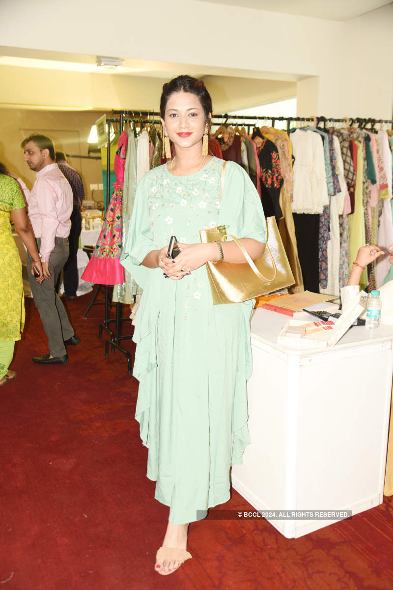 Anjena Kirti attends fashion and lifestyle pop-up show
