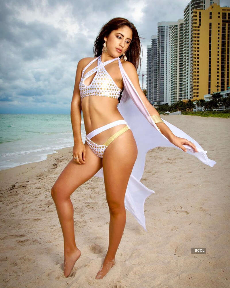 Cynthia Linnet Lau's pictures