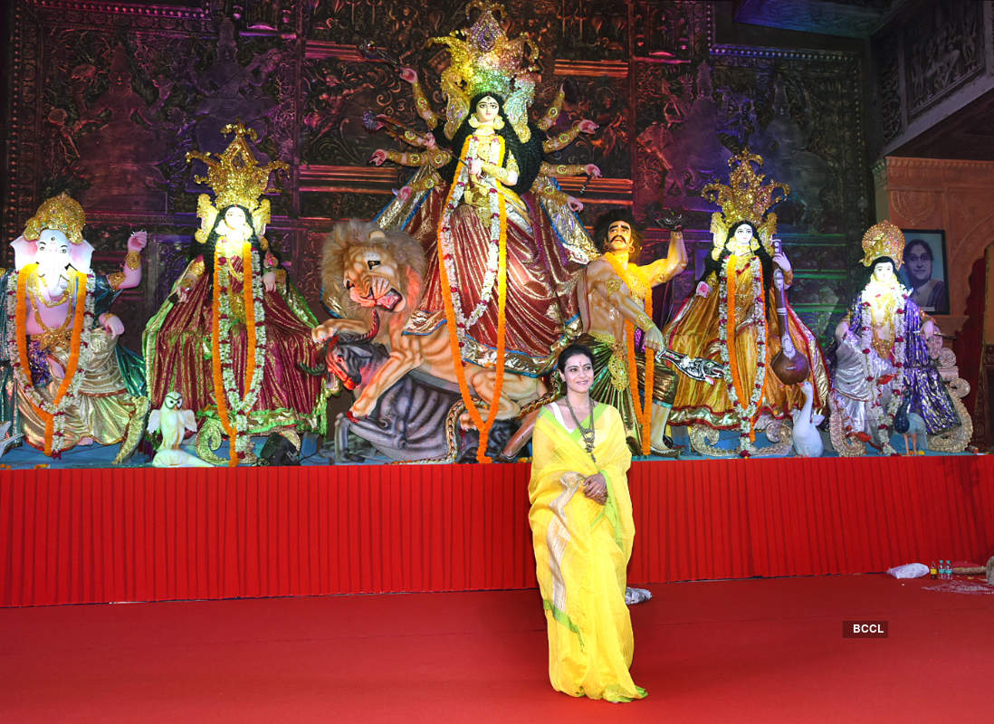 B-Town celebs soak in Durga Puja festivities