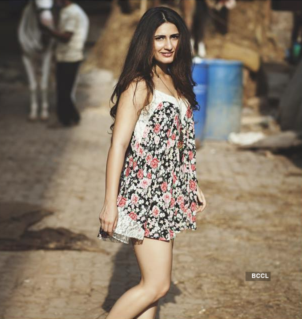 Actress Fatima Sana Shaikh is grabbing all attention for her Instagram pictures...