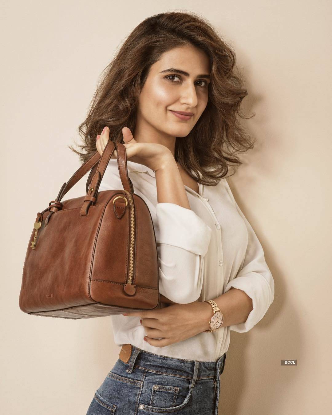 Actress Fatima Sana Shaikh is grabbing all attention for her Instagram pictures...