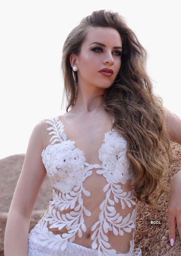 Incredibly gorgeous Maria Psilou crowned Miss Supranational Greece 2018