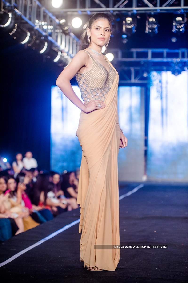 Designer Sonakshi Raaj showcases at The Wedding Junction Show