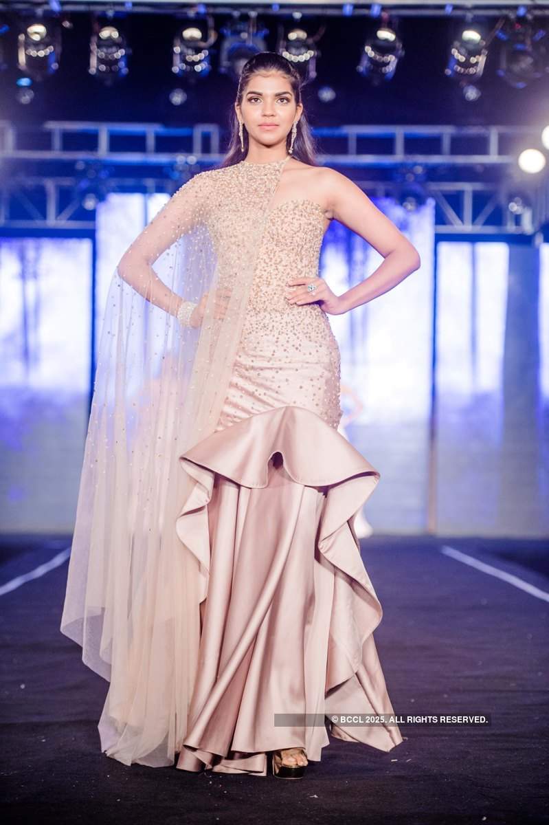 Designer Sonakshi Raaj showcases at The Wedding Junction Show