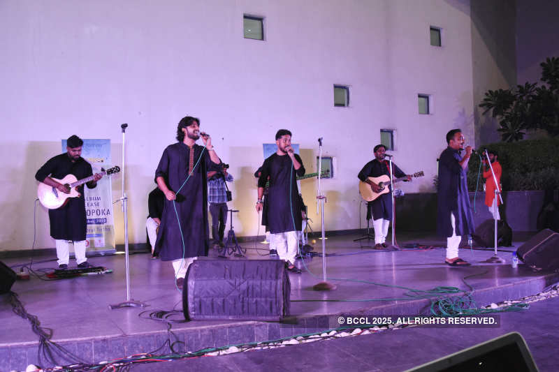 Bangla band Shnuopoka releases its first album