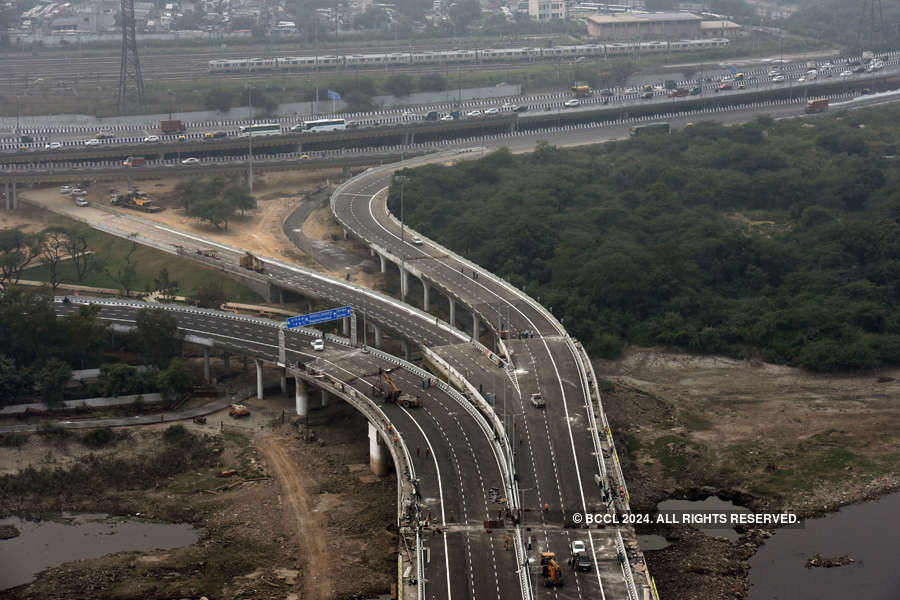 Delhi’s iconic Signature Bridge opens for public