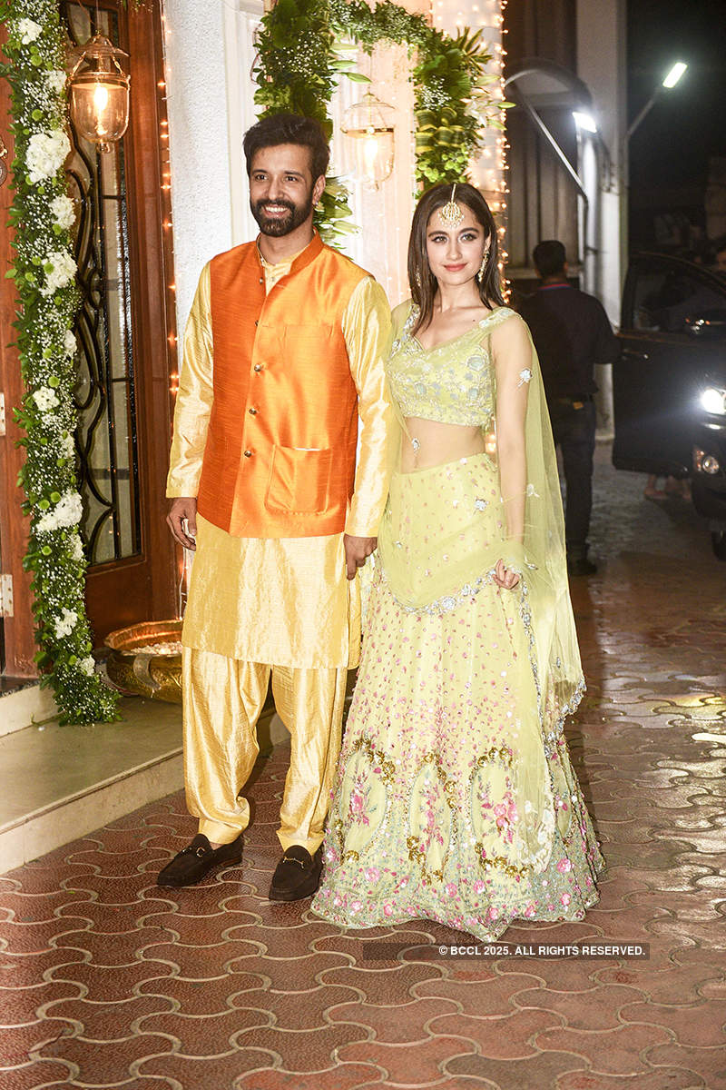 Rumoured couples Arbaaz-Giorgia & Sushmita-Rohman light up Shilpa Shetty’s Diwali party