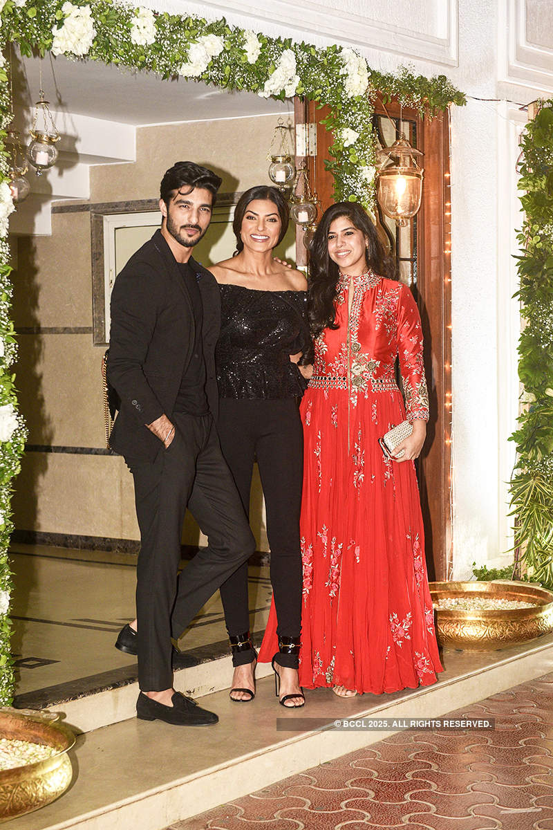 Rumoured couples Arbaaz-Giorgia & Sushmita-Rohman light up Shilpa Shetty’s Diwali party