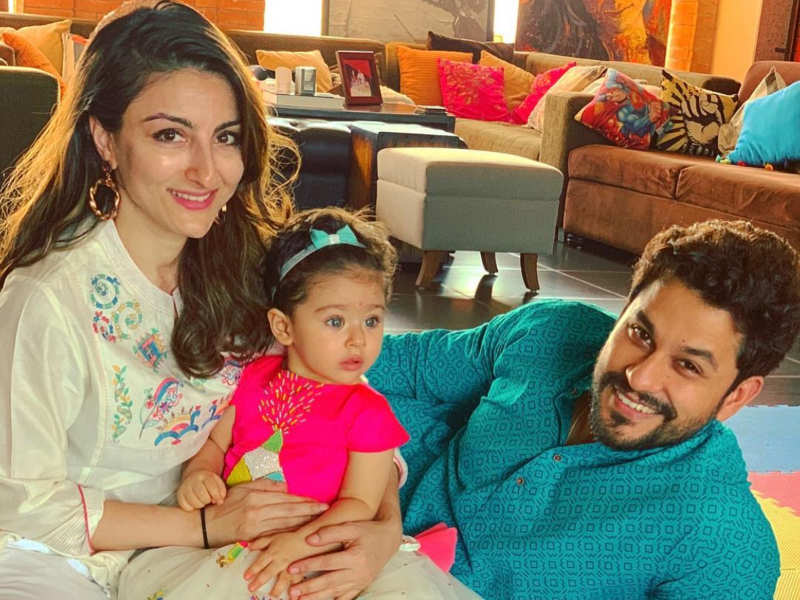 Soha Ali Khan shares an adorable post with hubby Kunal Kemmu and daughter Inaaya Naumi Kemmu