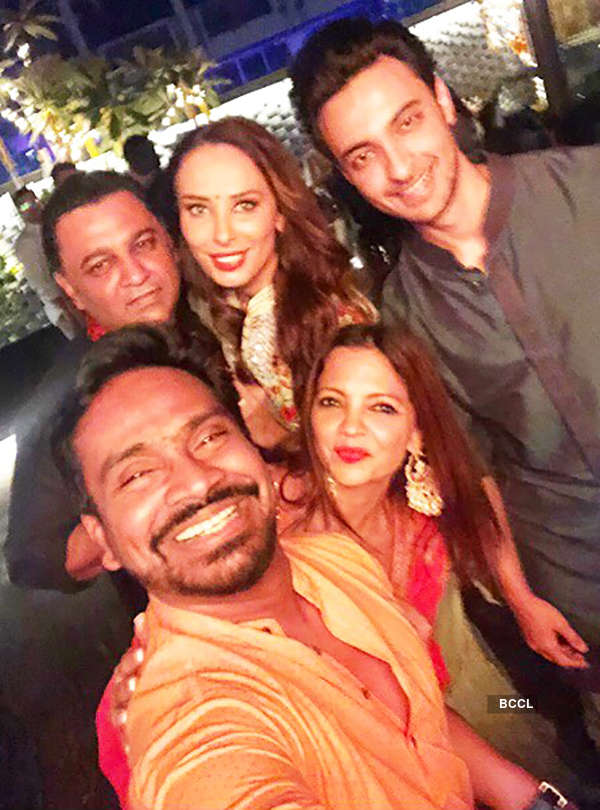 Salman Khan, Arbaaz Khan & his bae Giorgia Andriani light up Arpita Khan’s Diwali party