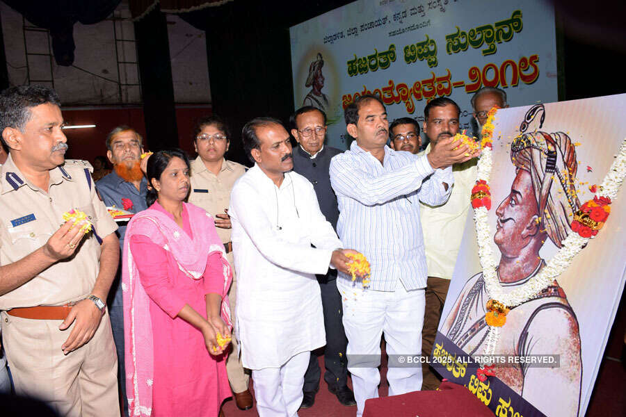 'Tipu Jayanti' celebrations in K'taka amid BJP protests