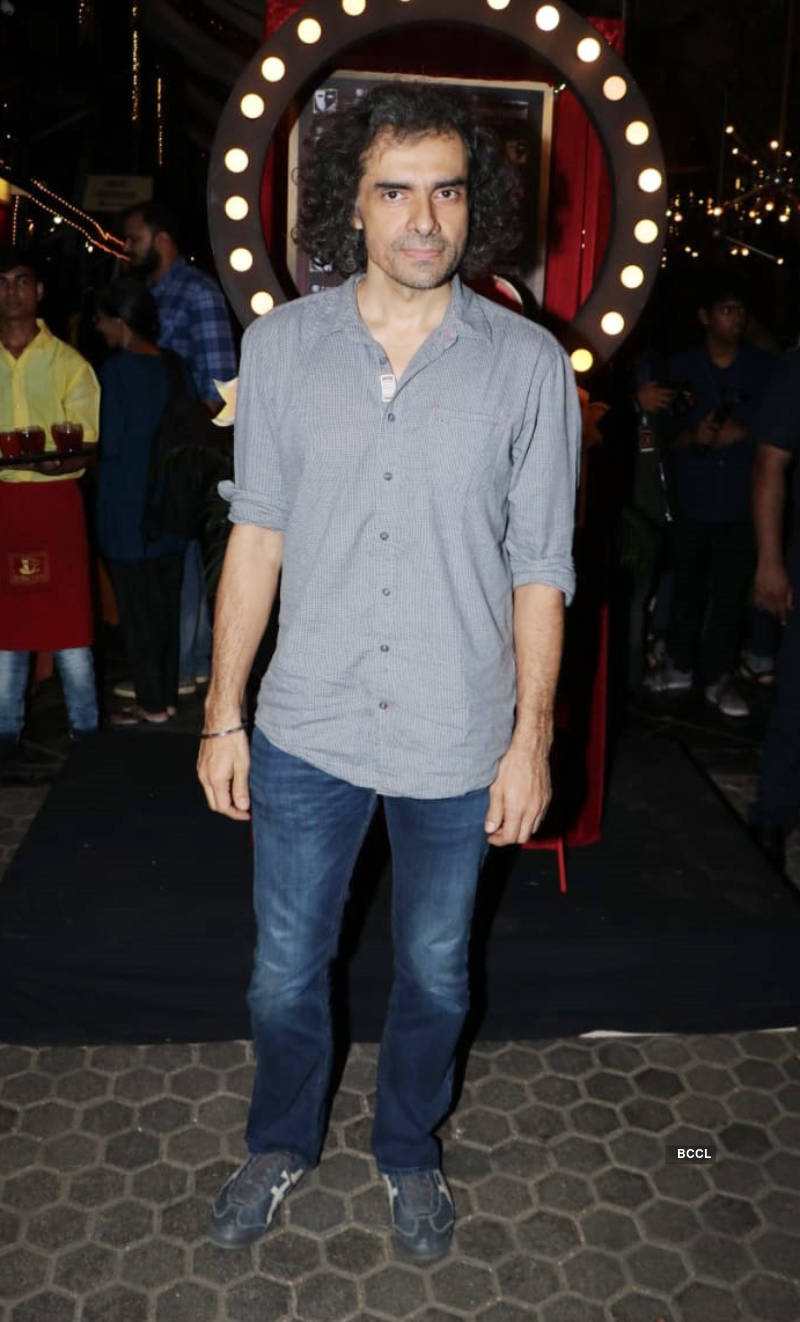 Bollywood celebs come in full attendance at Prithvi Theatre Festival 2018