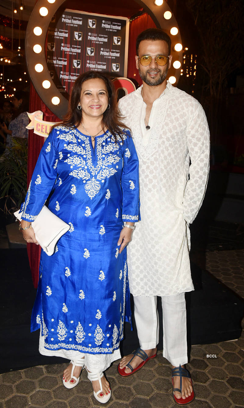 Bollywood celebs come in full attendance at Prithvi Theatre Festival 2018