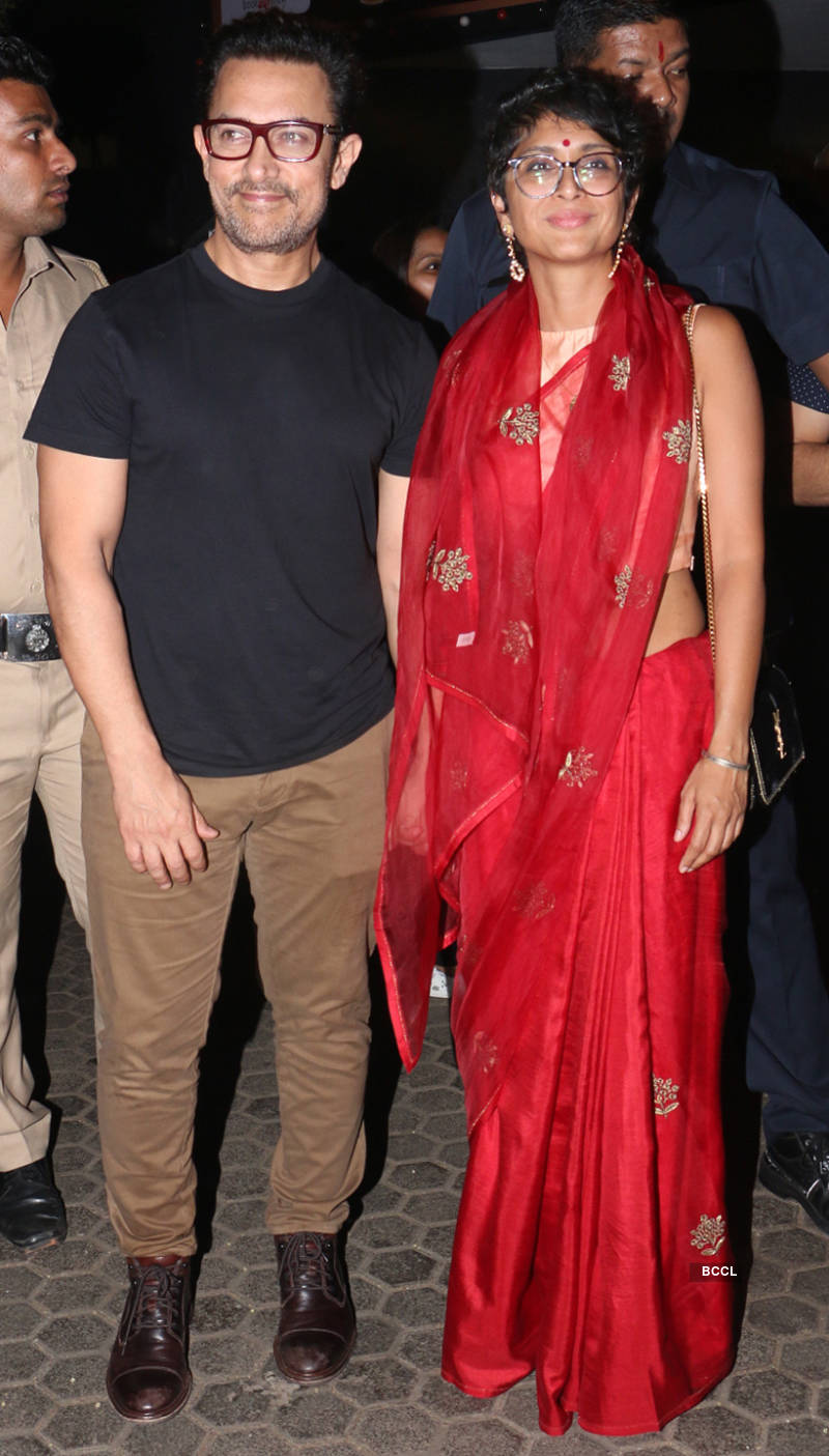 Bollywood celebs come in full attendance at Prithvi Theatre Festival 2018