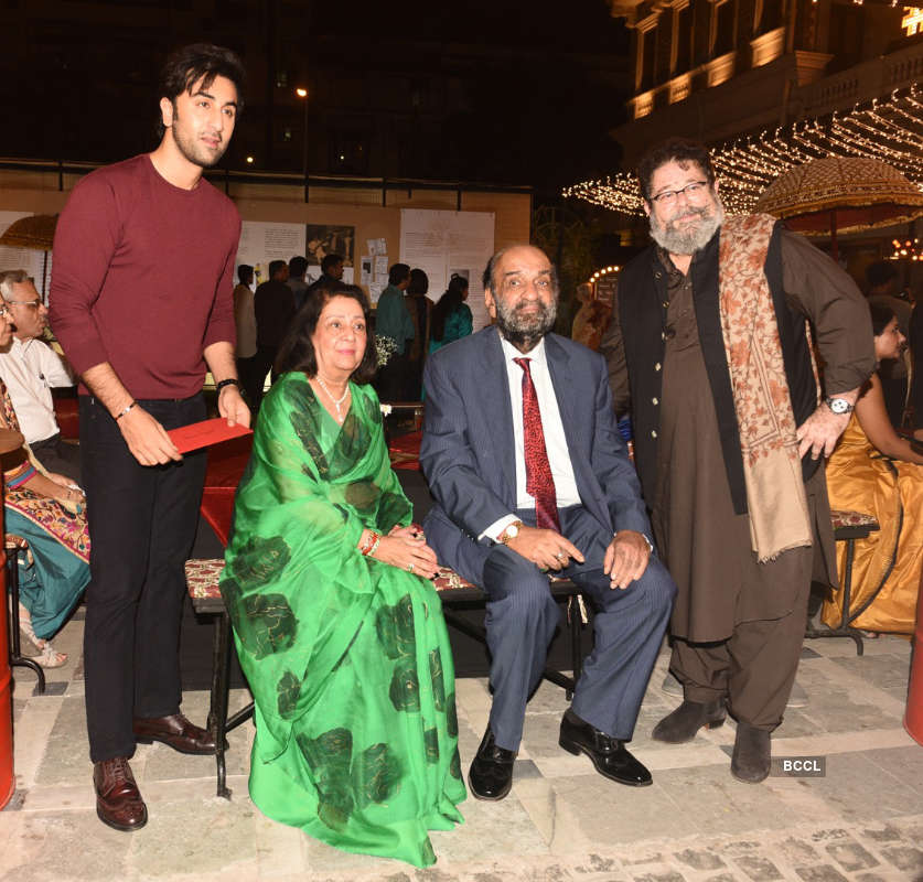 Bollywood celebs come in full attendance at Prithvi Theatre Festival 2018