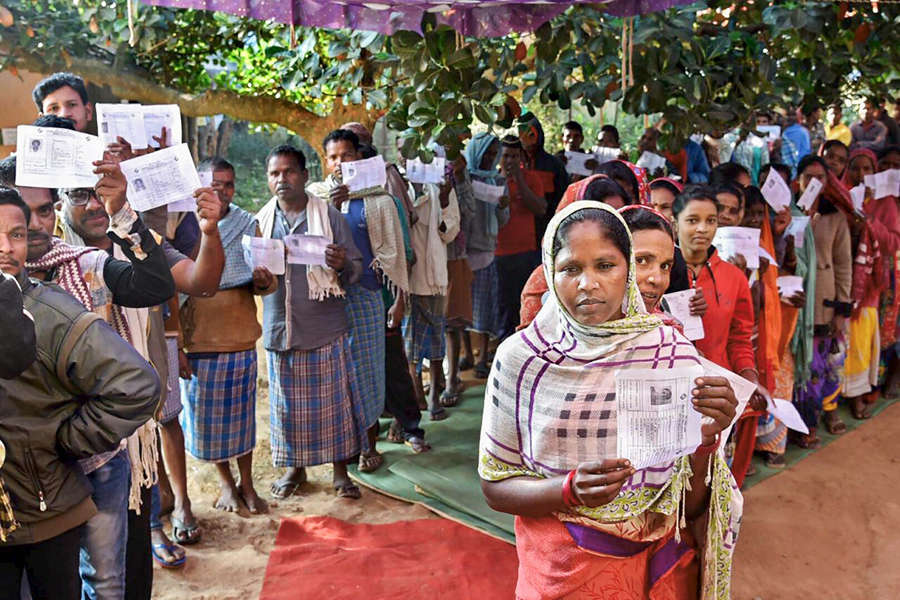 Chhattisgarh goes to polls amid tight security