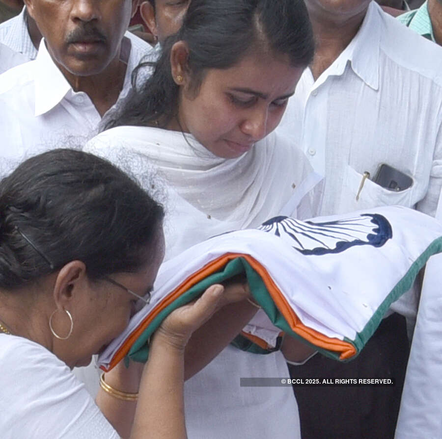 Mortal remains of martyred soldier laid to rest with honours