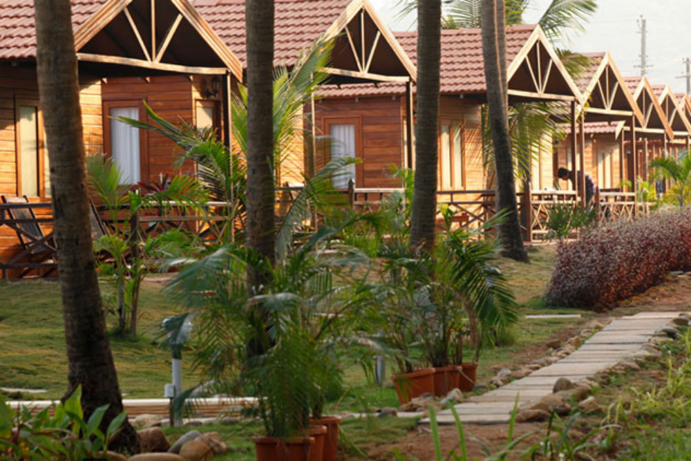 It can't get any better!  Five hotels in Goa near the beach