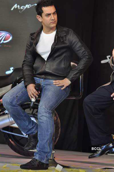Aamir @ the launch of new bikes 