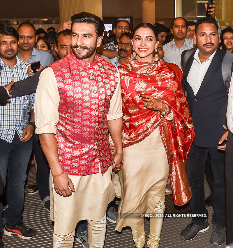 Deepika Padukone and Ranveer Singh share pictures from their Sindhi wedding ceremony