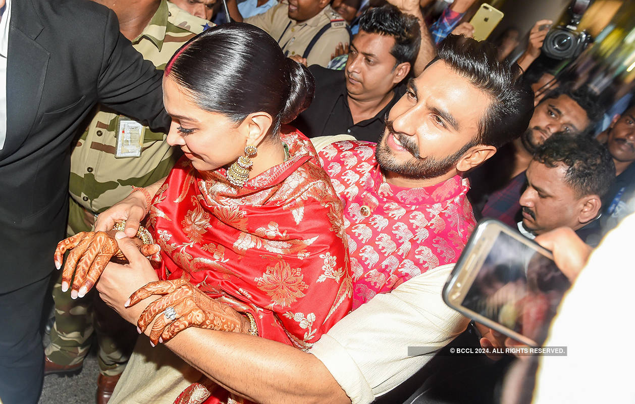 Deepika Padukone and Ranveer Singh share pictures from their Sindhi wedding ceremony