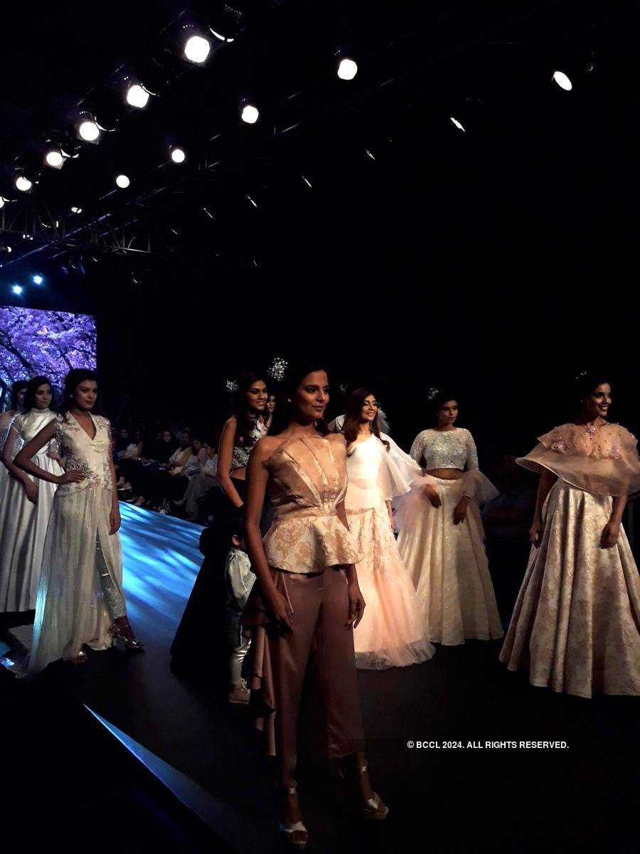 Ulka Bafna Bohra and Dimple Majithia: Pune Times Fashion Week 2018 - Day 3