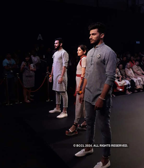Vaishali Karad: Pune Times Fashion Week 2018 - Day 3