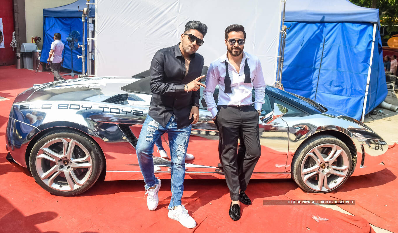 Emraan Hashmi and Guru Randhawa shoot a song for 'Cheat India'