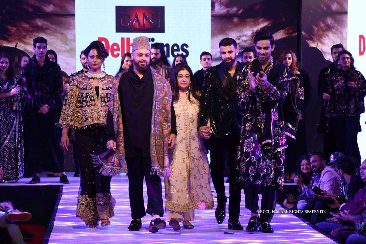 Models showcase designer Mehraab on Delhi Times India Showcase Week ...