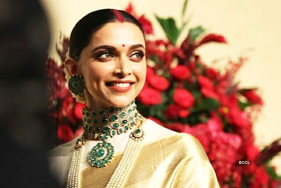 This beautiful picture of Anisha Padukone from DeepVeer's reception we might have missed!