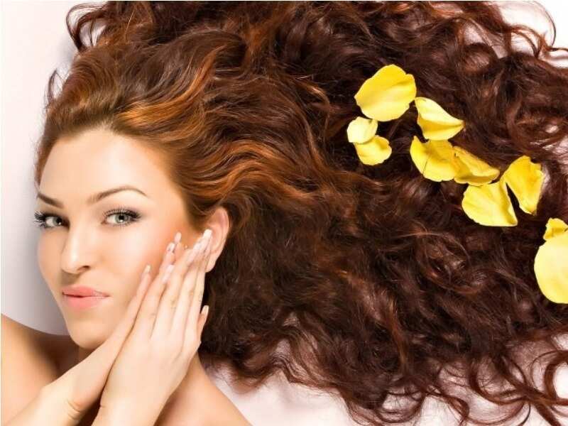 Tips To Detox Your Hair From Product Build Up