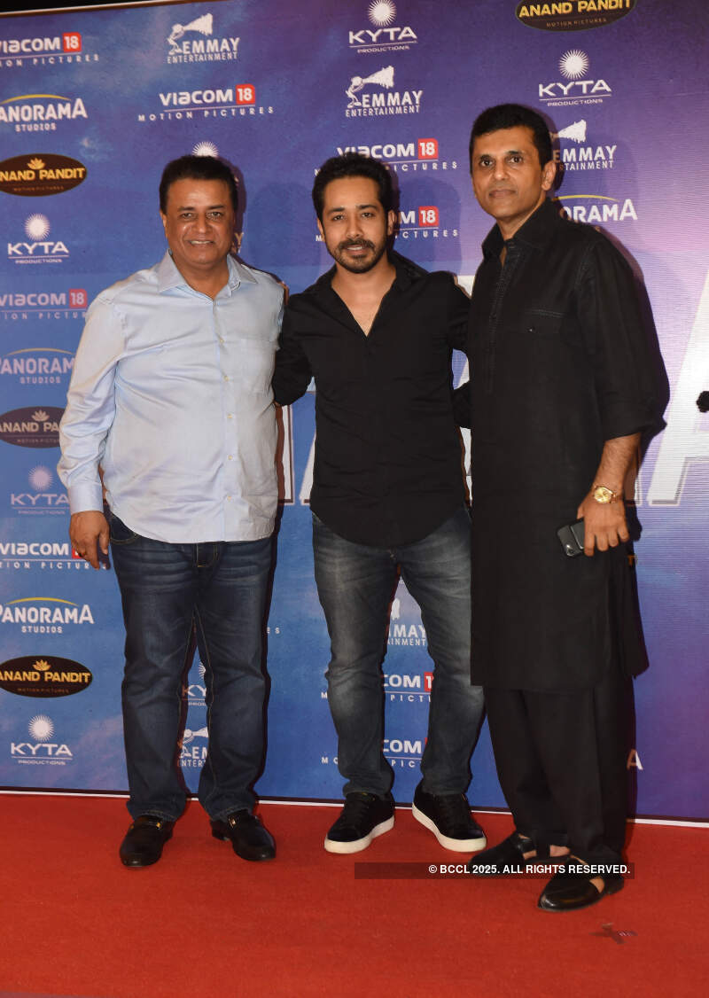 Baazaar: Success party